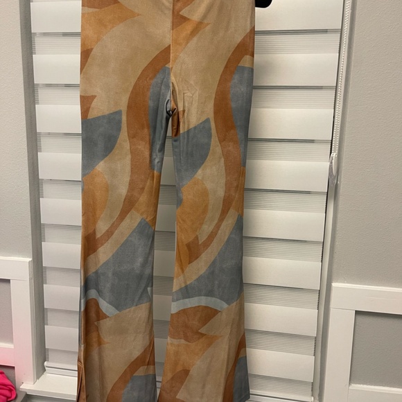 NWT Show Me Your Mumu Maren Bells Flared Pant Size M - Picture 7 of 8